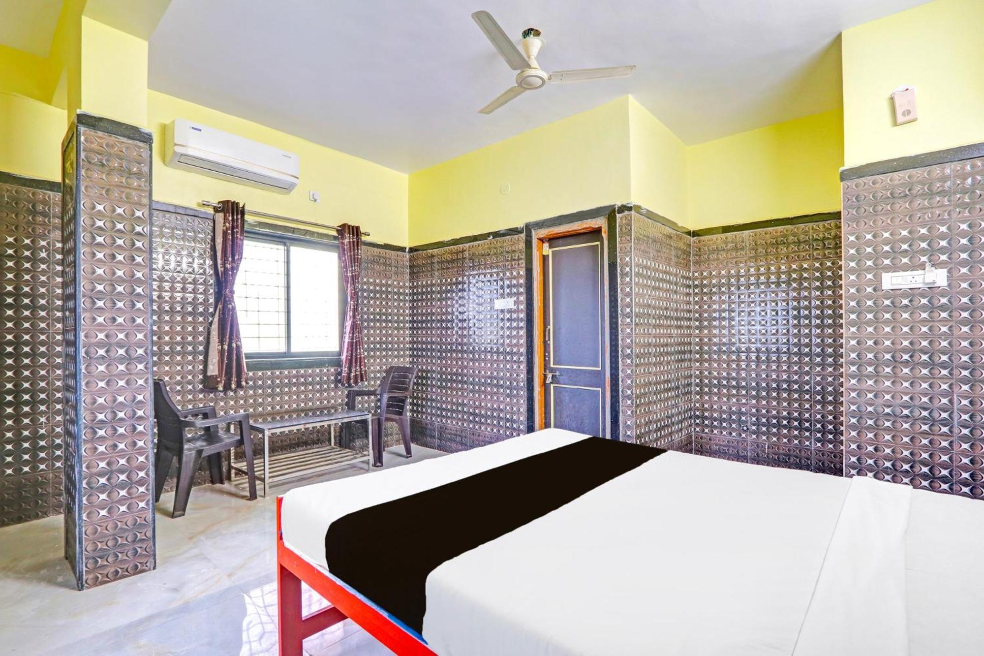 Hotel O Pankaj Hotel & Lodge Gangapur  Eksteriør bilde