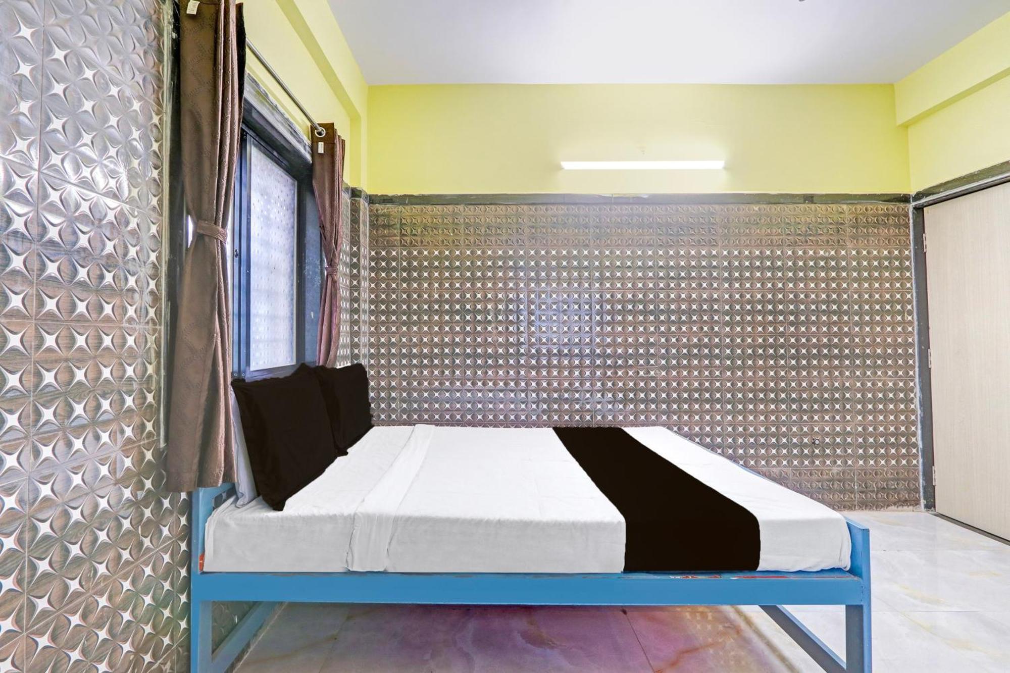 Hotel O Pankaj Hotel & Lodge Gangapur  Eksteriør bilde
