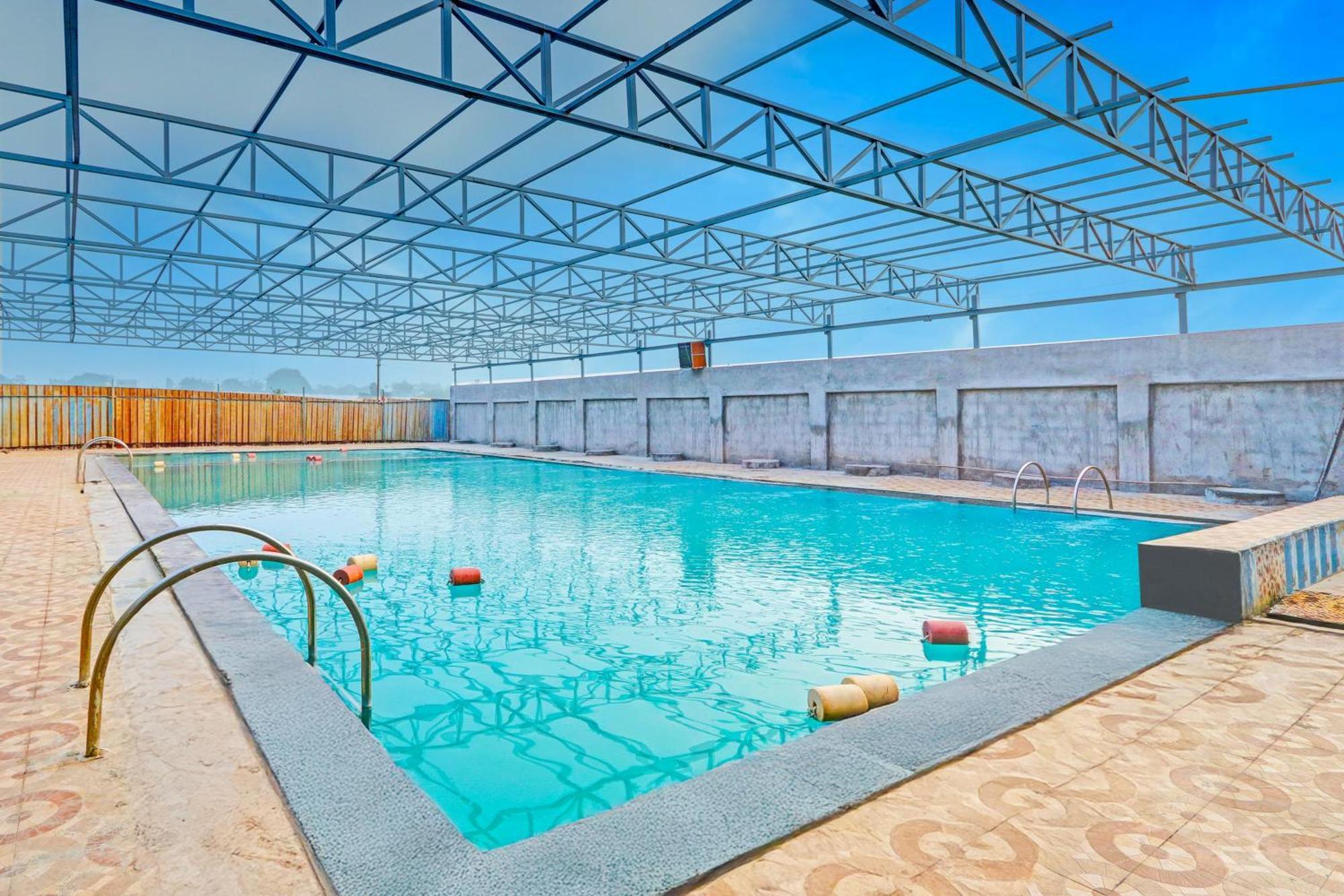 Hotel O Pankaj Hotel & Lodge Gangapur  Eksteriør bilde